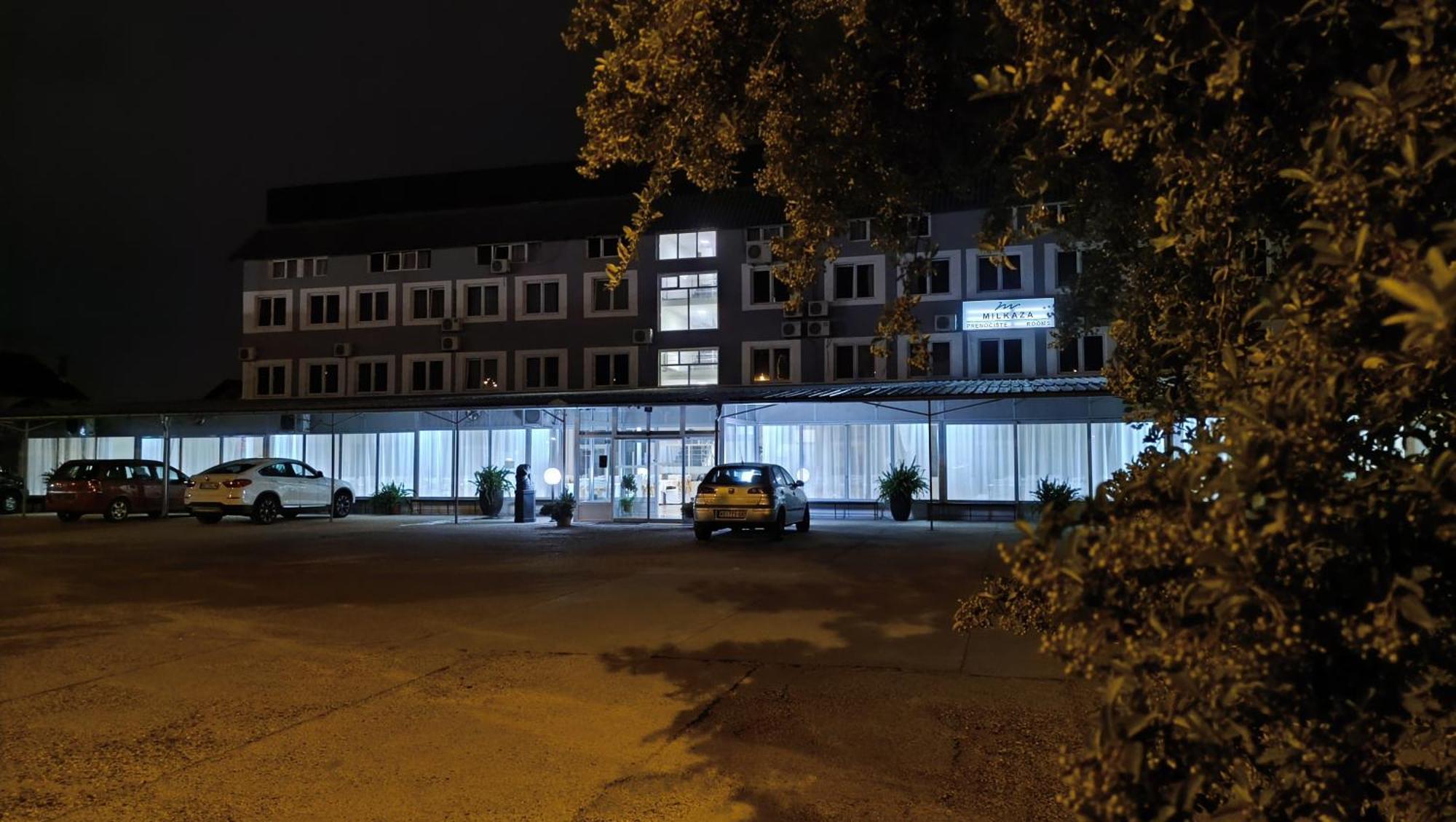 Hostel Milkaza نوفي ساد المظهر الخارجي الصورة