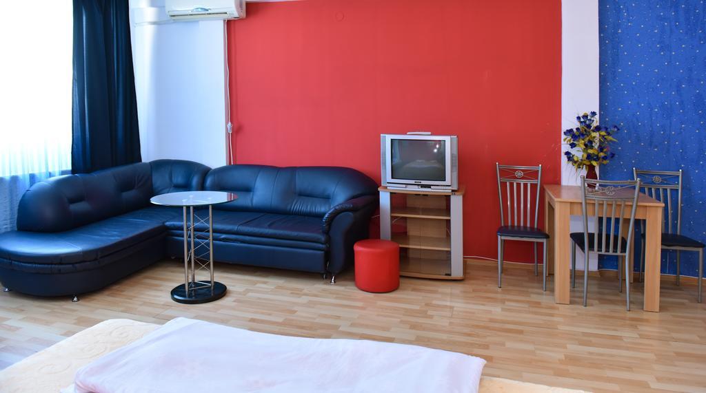 Hostel Milkaza نوفي ساد المظهر الخارجي الصورة