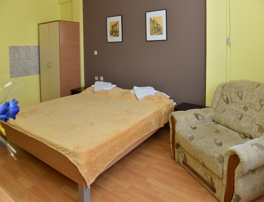 Hostel Milkaza نوفي ساد المظهر الخارجي الصورة