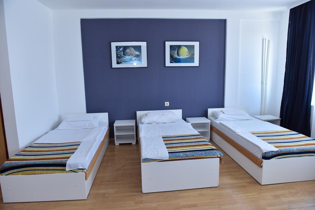 Hostel Milkaza نوفي ساد المظهر الخارجي الصورة