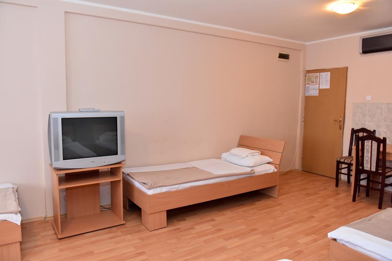 Hostel Milkaza نوفي ساد المظهر الخارجي الصورة