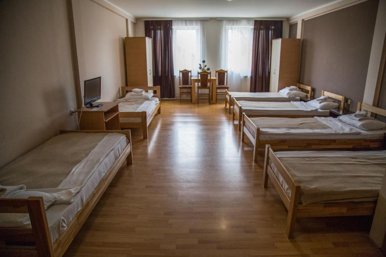 Hostel Milkaza نوفي ساد المظهر الخارجي الصورة